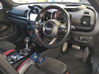 2017 Mini Clubman - Thumbnail