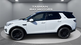 2016 Land Rover Discovery Sport - Thumbnail