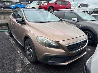2013 Volvo V40 - Thumbnail