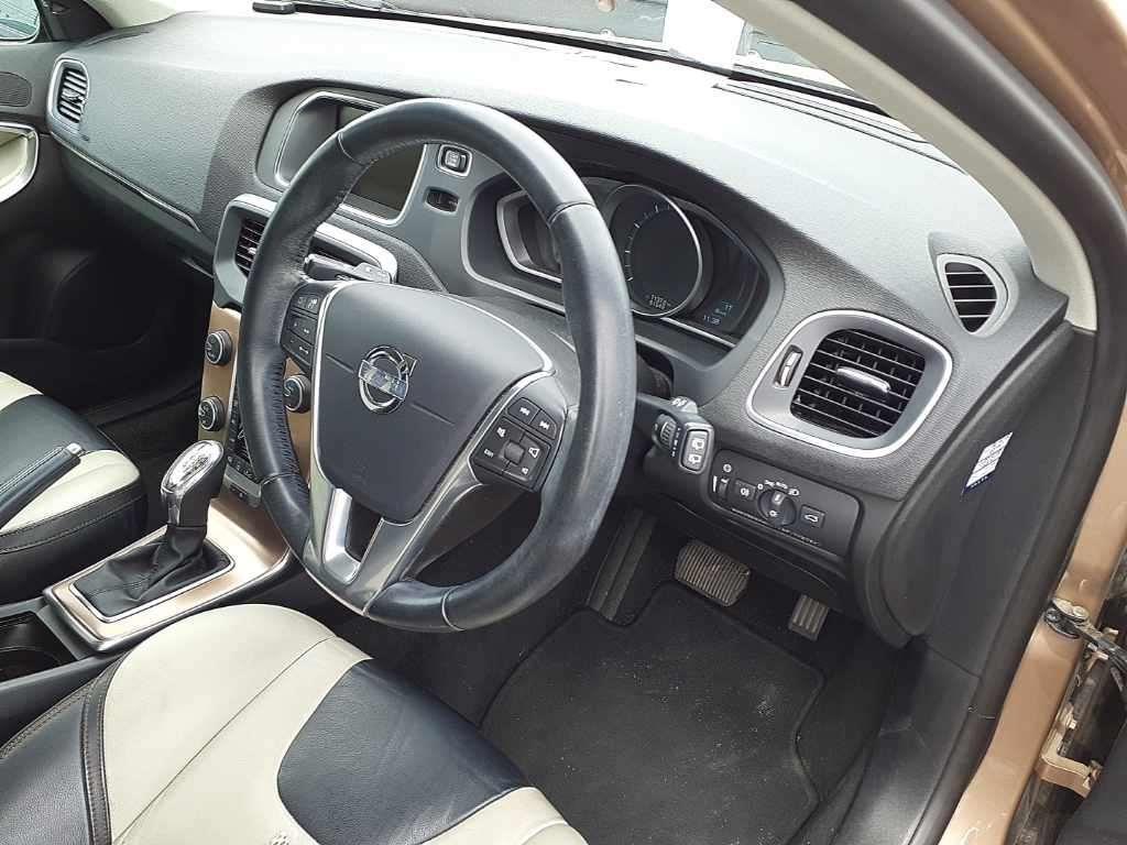 2013 Volvo V40