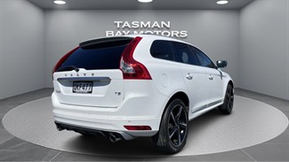 2014 Volvo XC60 - Thumbnail