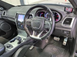 2015 Jeep Grand Cherokee - Thumbnail