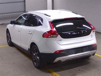 2013 Volvo V40 - Thumbnail