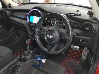 2017 Mini Cooper - Thumbnail