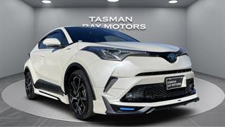 2019 Toyota C-HR - Thumbnail