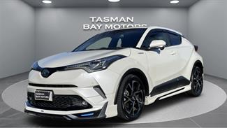 2019 Toyota C-HR - Thumbnail