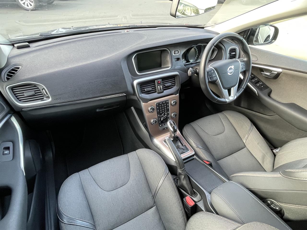 2013 Volvo V40