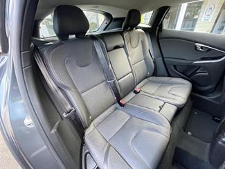 2013 Volvo V40 - Thumbnail