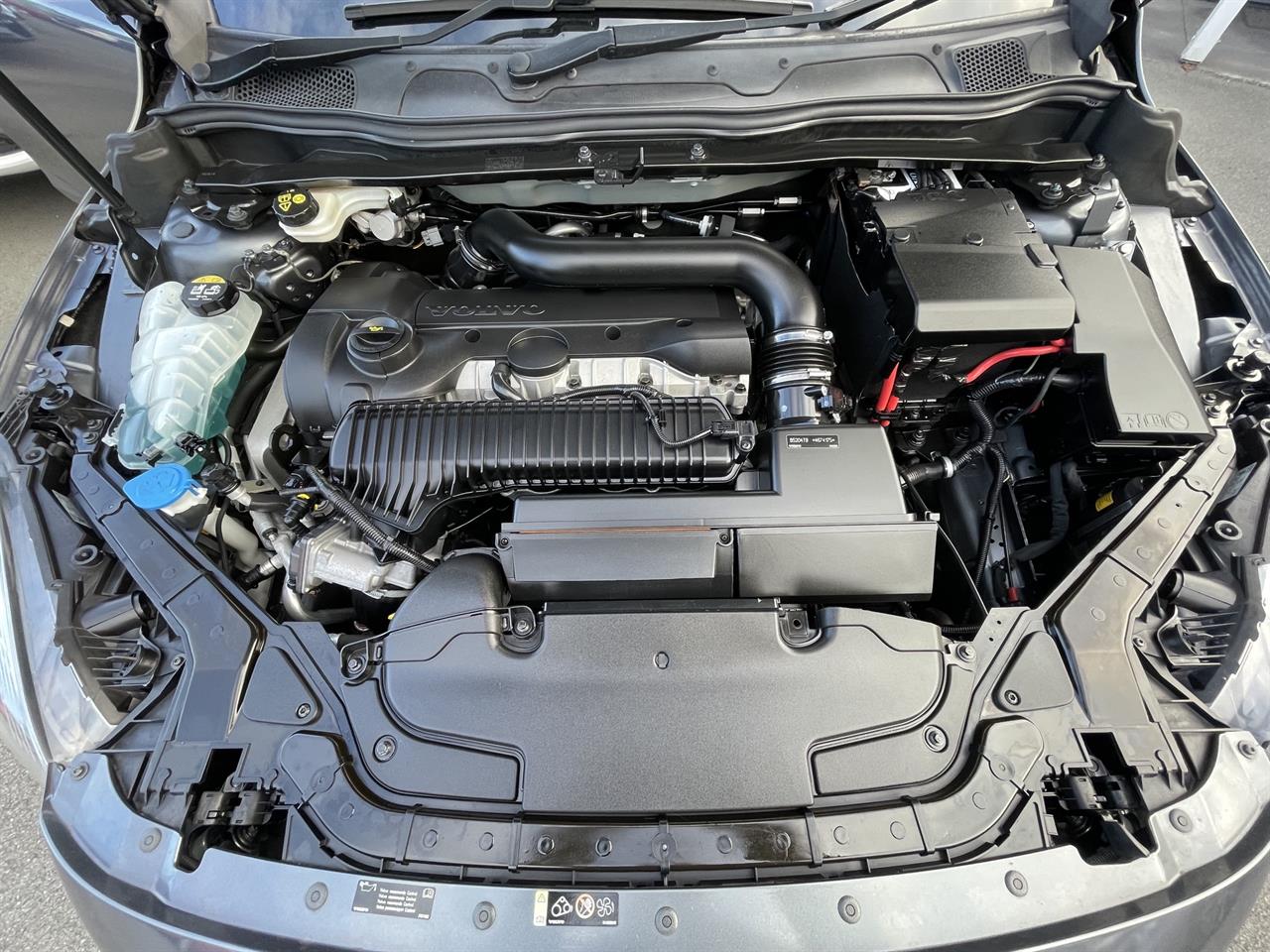 2013 Volvo V40