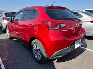 2015 Mazda Demio - Thumbnail