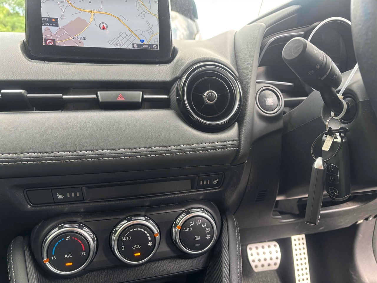 2016 Mazda Demio