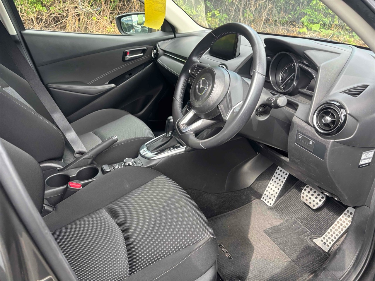 2016 Mazda Demio