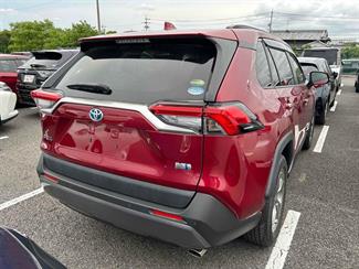 2020 Toyota RAV4 - Thumbnail