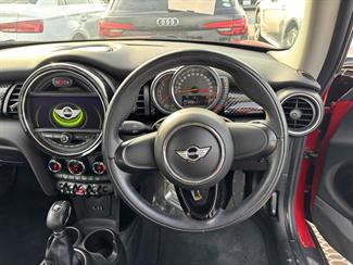 2015 Mini Cooper - Thumbnail