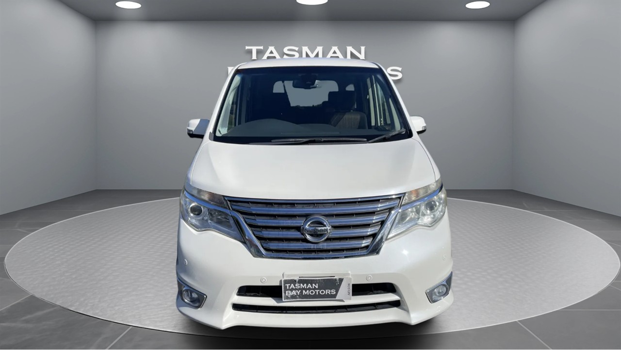 2015 Nissan Serena