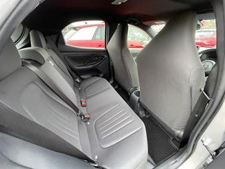 2021 Toyota Yaris - Thumbnail