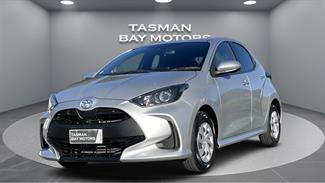 2021 Toyota Yaris - Thumbnail