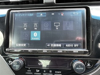 2017 Toyota Camry - Thumbnail