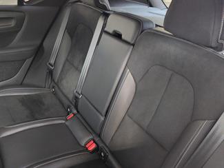 2020 Volvo XC40 - Thumbnail
