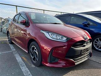 2021 Toyota Yaris - Thumbnail
