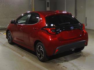 2021 Toyota Yaris - Thumbnail