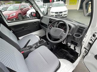 2025 Suzuki Carry - Thumbnail