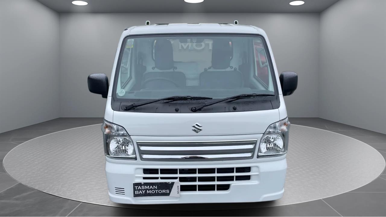 2025 Suzuki Carry