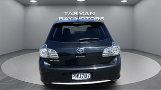 2011 Toyota Blade - Thumbnail