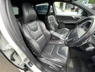 2014 Volvo XC60 - Thumbnail